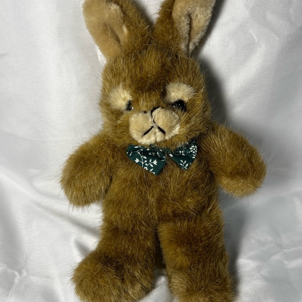 Vintage‎ 1990 Dakin Brown Bunny Rabbit Plush 14” Bow Tie Easter Stuffed Animal